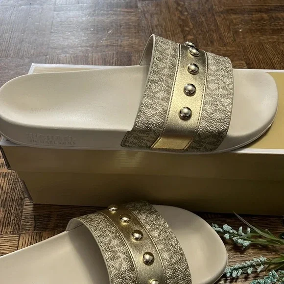 MICHAEL KORS Brandy Slide - Picture 3 of 8